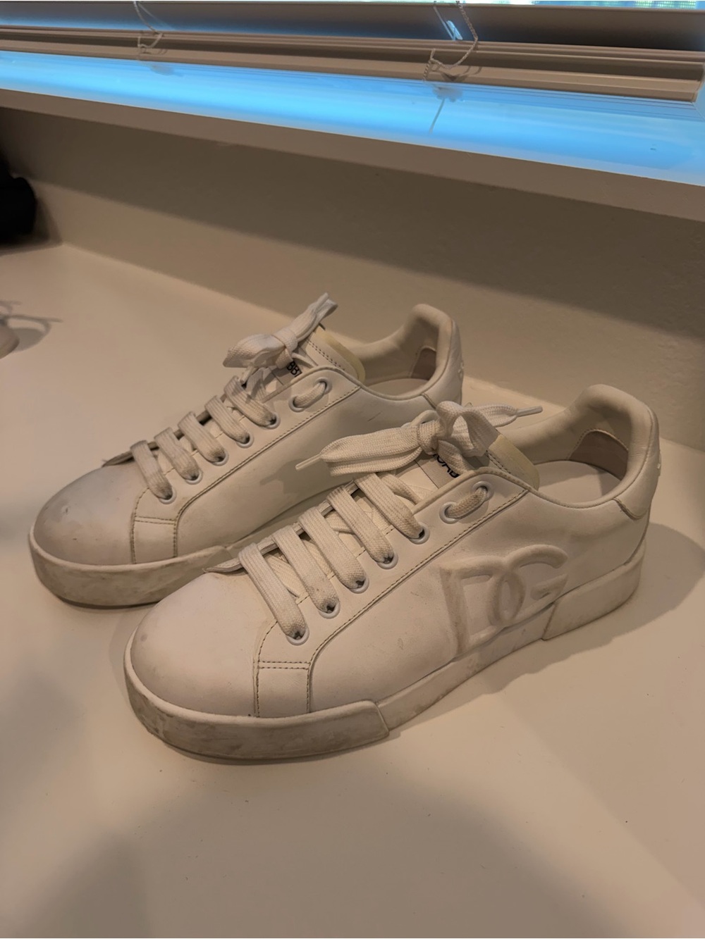 Dolce & Gabbana White Leather Women’s Low-Top Sneakers